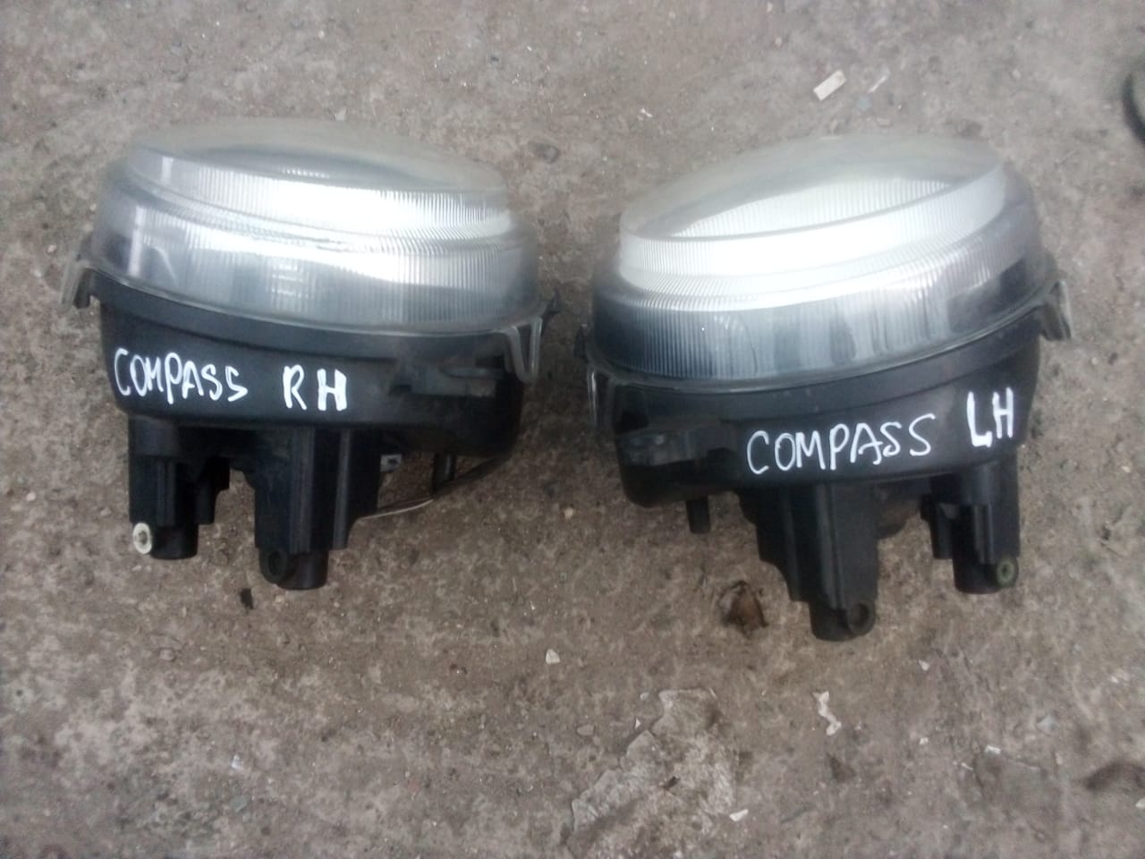 FAROS DELANTEROS JEEP COMPASS 2007 AL 2010
